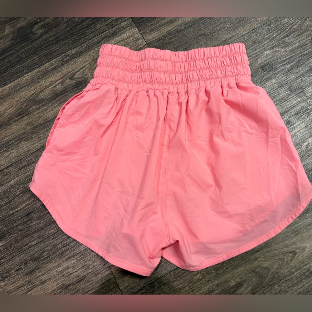 Women's Nike DX6642 Dri-Fit Ultra High-Waisted 3" Brief-Lined Shorts Soft Pink - Picture 5 of 11
